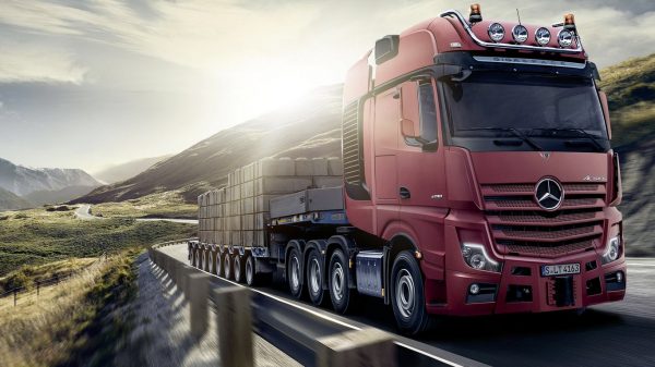 Переваги сервісного обслуговування вантажівок Mercedes-Benz